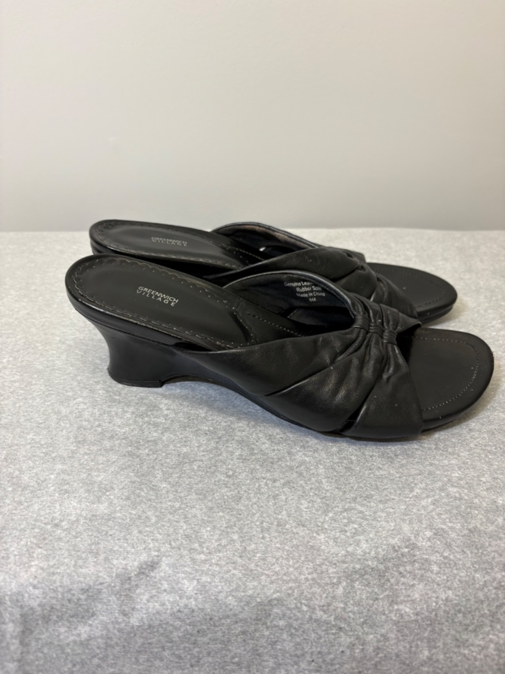 Y2K Greenwich Village Black Leather Mules, Ruched Knot Strappy Wedge Sandals 9M